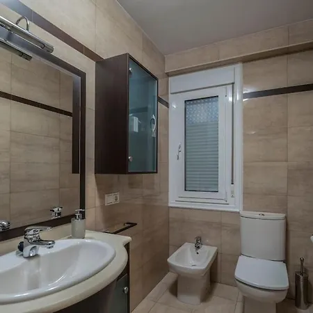 Apartment Centrico, Tranquilo, Ascensor, C/ La Estrella *