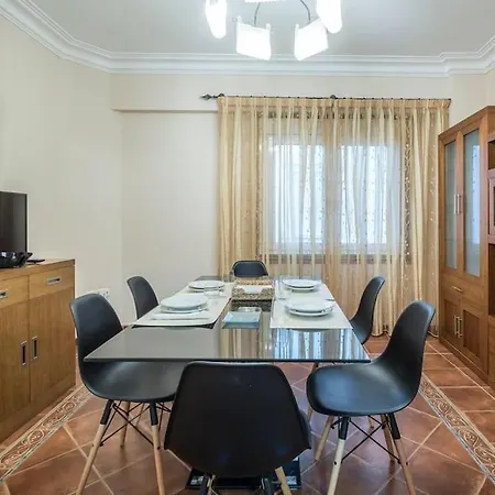 Centrico, Tranquilo, Ascensor, C/ La Estrella Apartment